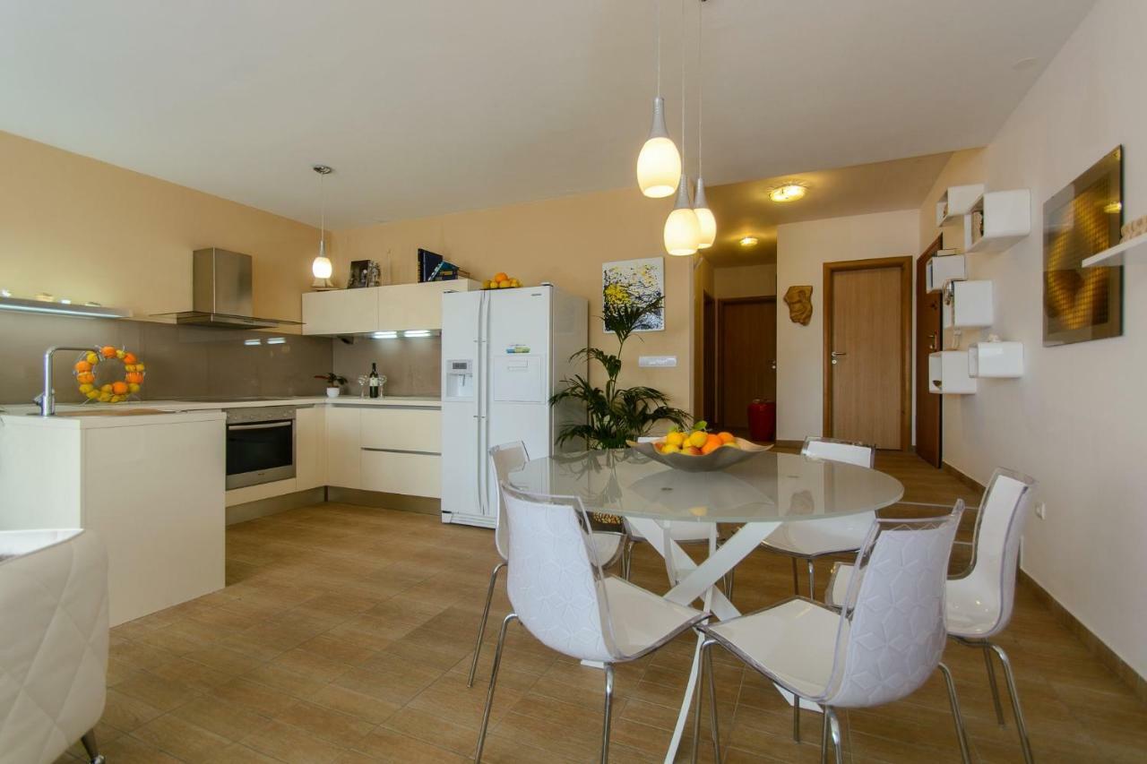 Sunrise App Apartment Trogir Exterior photo